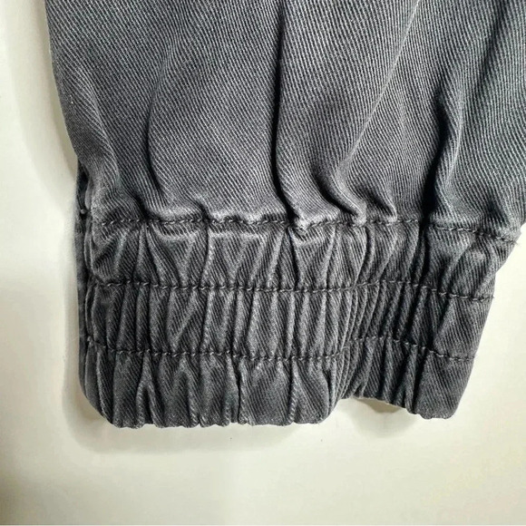 SPANX Gray Stretch Twill Moto Joggers Size Small - Picture 11 of 13